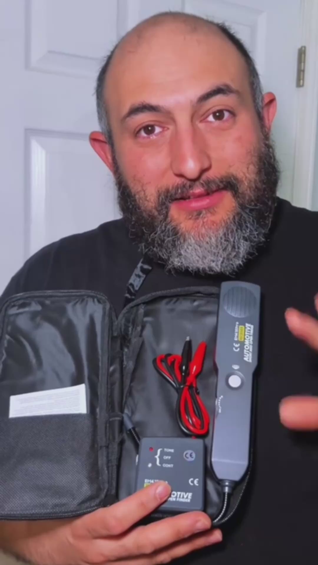 ElectroScan® - Detector de fallas eléctricas para el hogar y para autos video